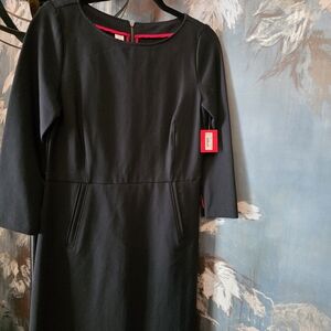 SPANX Black Long-Sleeve Sheath Dress with Red Trim